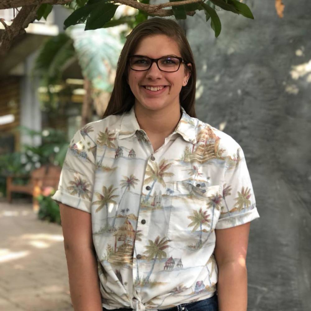 Meet your Posher, Carly